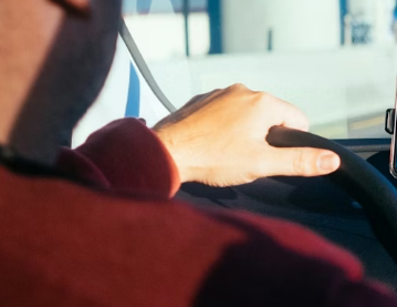 カザフスタンに旅行したワイ、安倍晋三銃撃いじりを受け怒りがこみ上げる